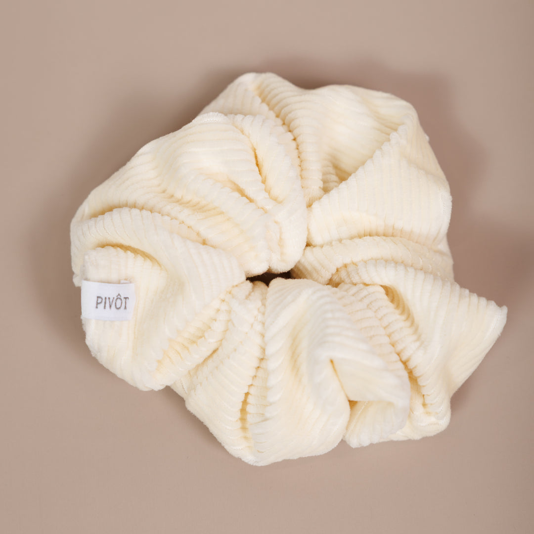 HAIR SCRUNCHIE