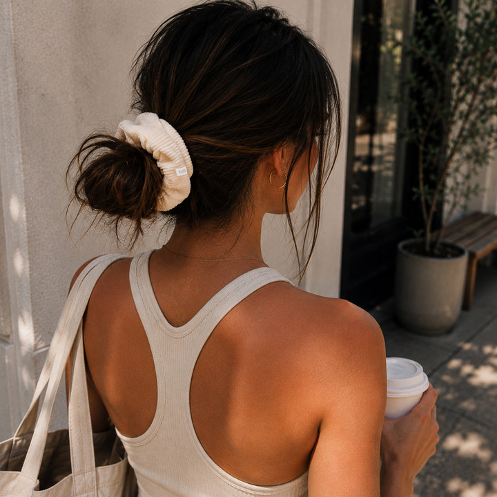HAIR SCRUNCHIE